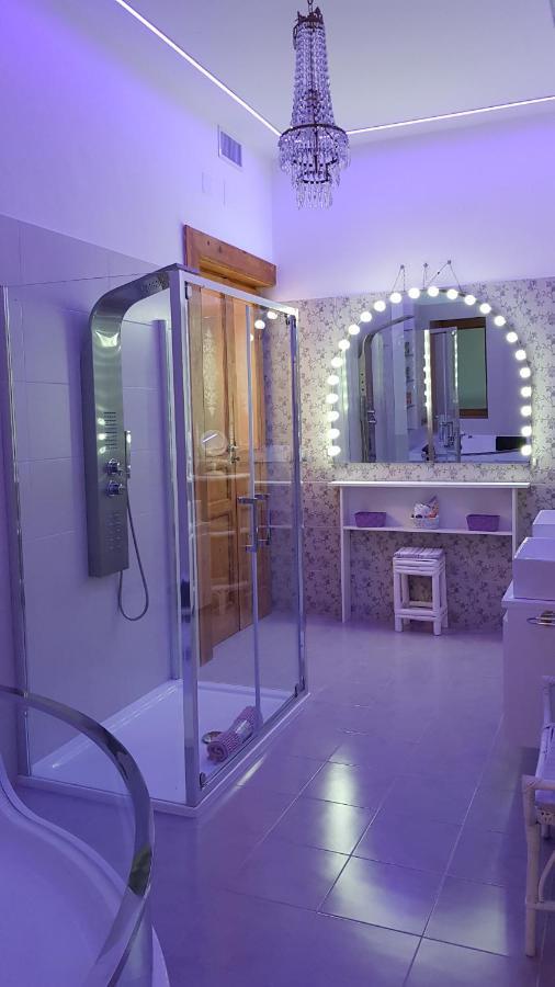 Amanda'S Dream Apartment Taranto Luaran gambar