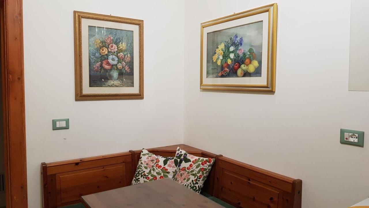 Amanda'S Dream Apartment Taranto Luaran gambar