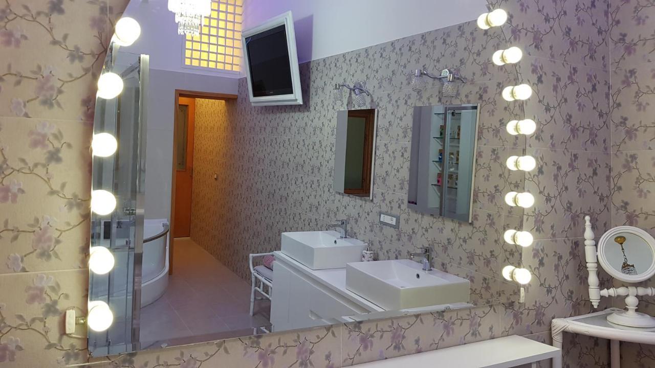 Amanda'S Dream Apartment Taranto Luaran gambar